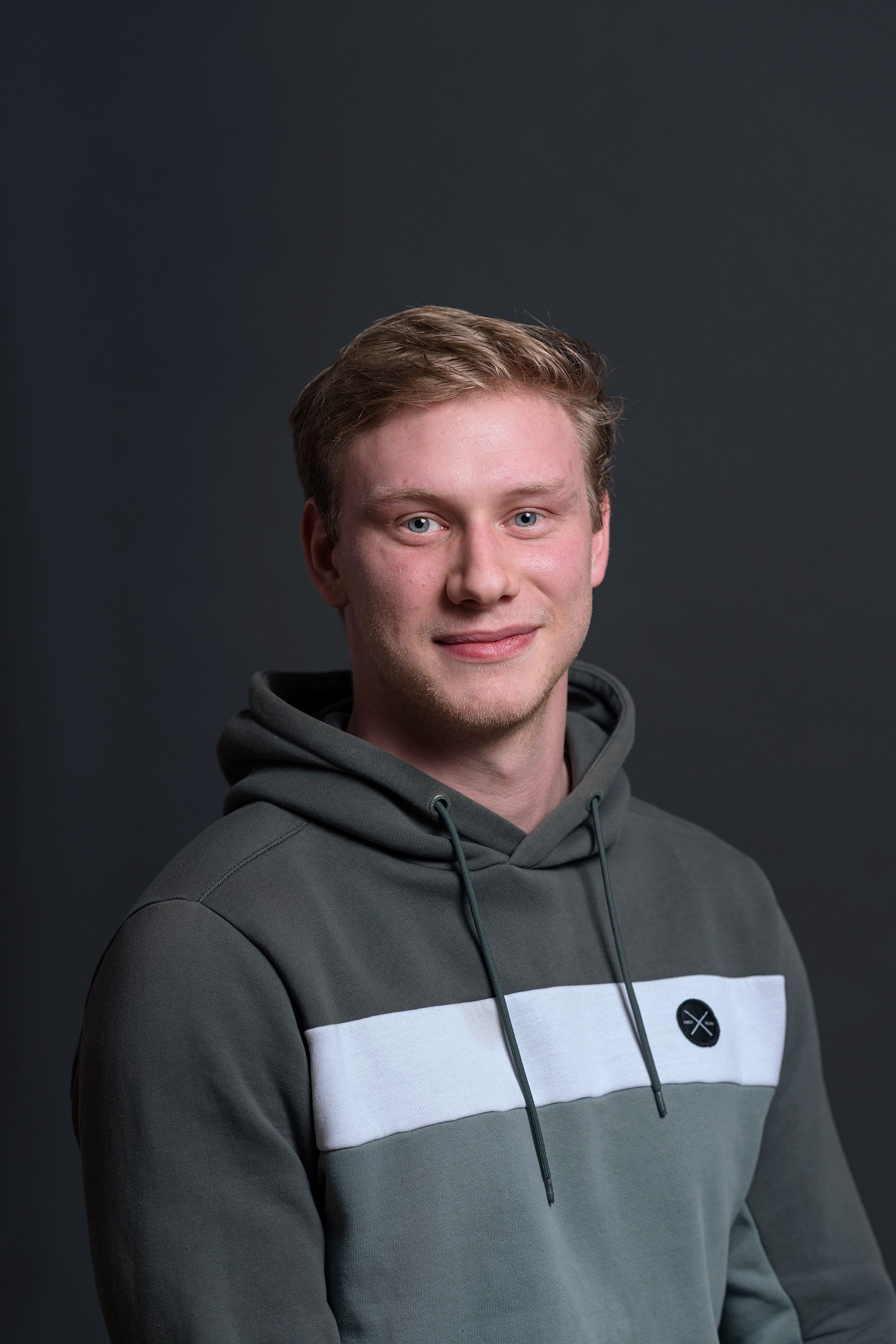 Pasfoto Atze